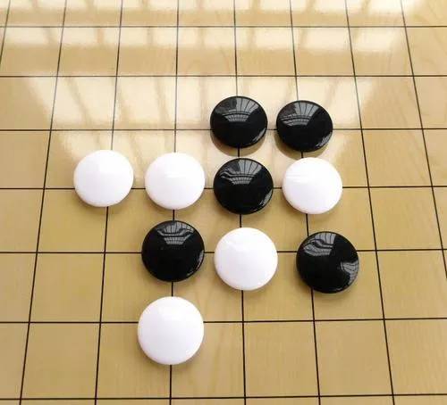 怎样下好五子棋秘诀 ！赶紧学起来